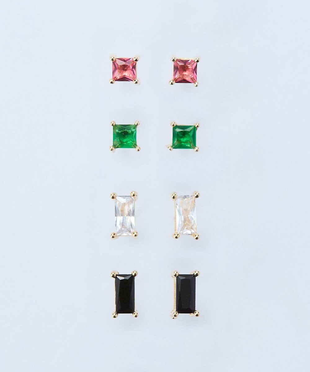 Phoebe シャインフレームスクエアピアス　グリーン 