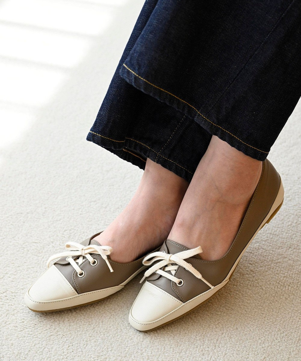 APOM 【CRAHUG限定】日本製 晴雨兼用フラットスニーカーパンプス15 