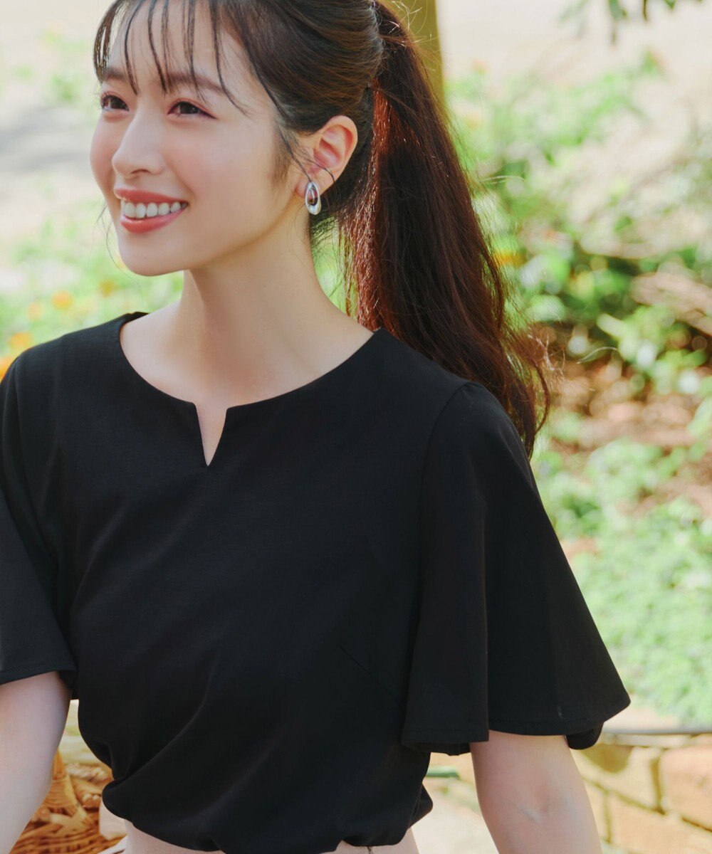 Tiaclasse 【おのののかさん着用】「サマケア」キーネックフレアスリーブトップス 