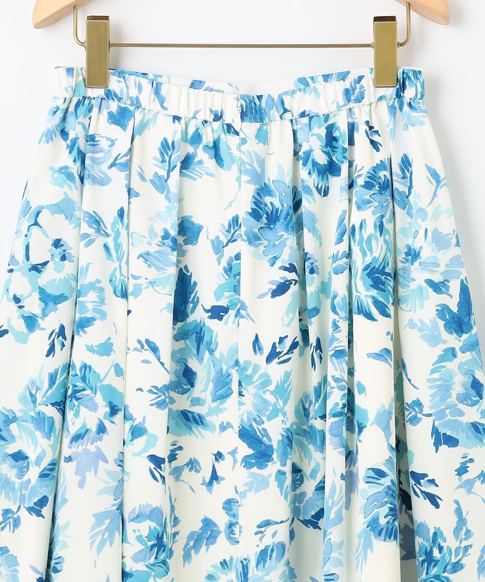 組曲 S スプレーローズプリント フレアスカート 