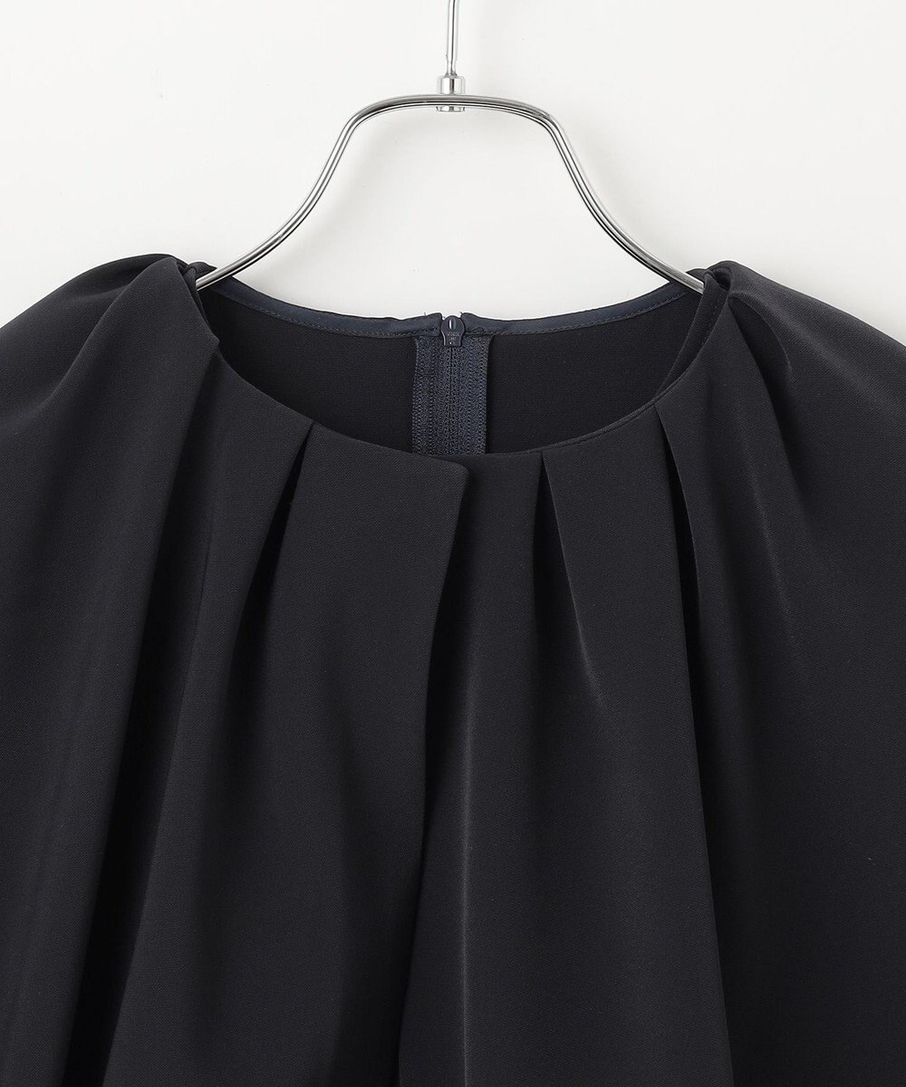 #Newans ＜亀恭子さんコラボ＞取り外し可能ケープ付きペプラムブラウス 