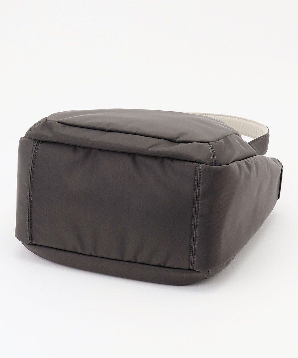 Y'SACCS 【ムック本掲載】ナイロンボンディングトート　Mサイズ 