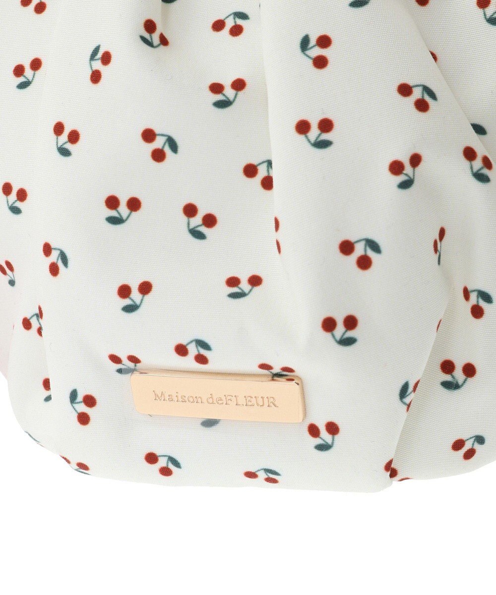 Maison de FLEUR チェリープリントポーチ 