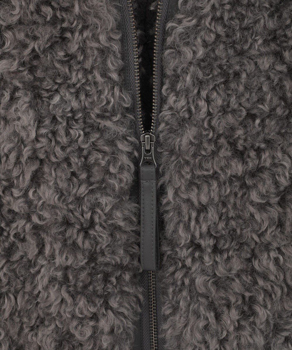 Green Parks ■ESCAR フラッフィーベスト 