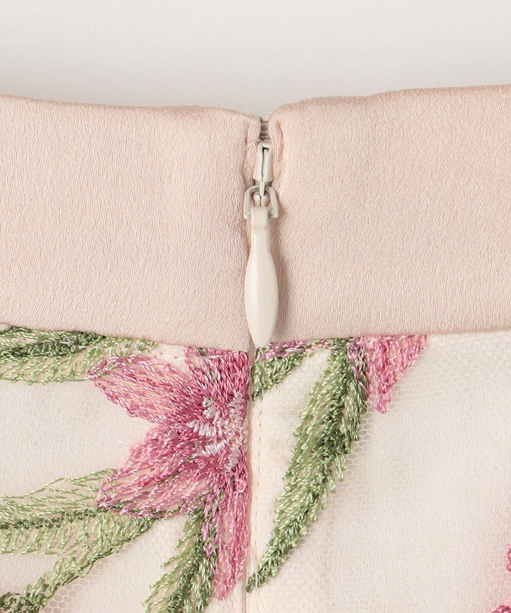 GRACE CONTINENTAL スモール3Dフラワードレス 