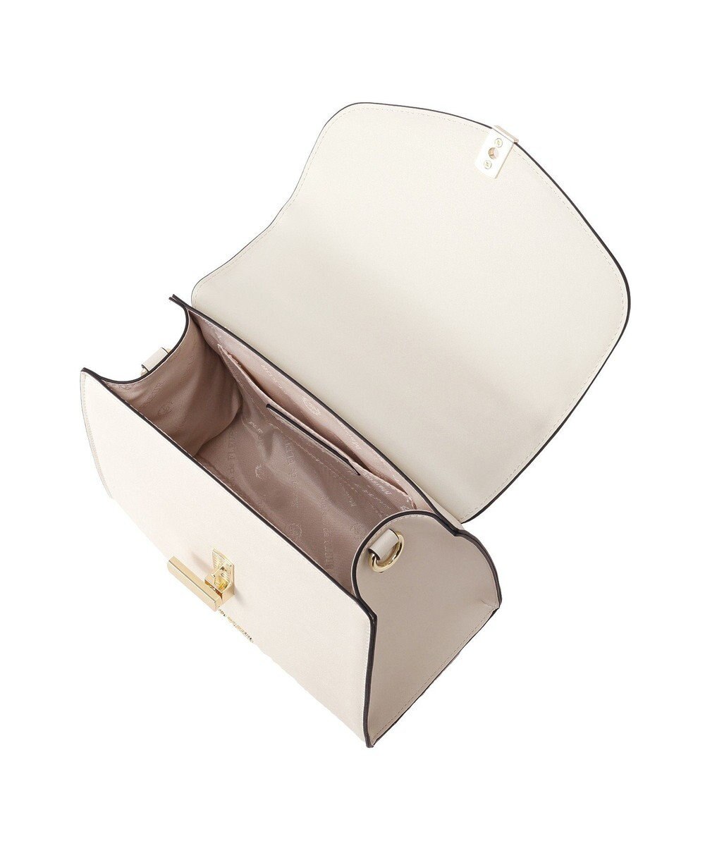 Maison de FLEUR スタッズフラップ２Ｗａｙバッグ 