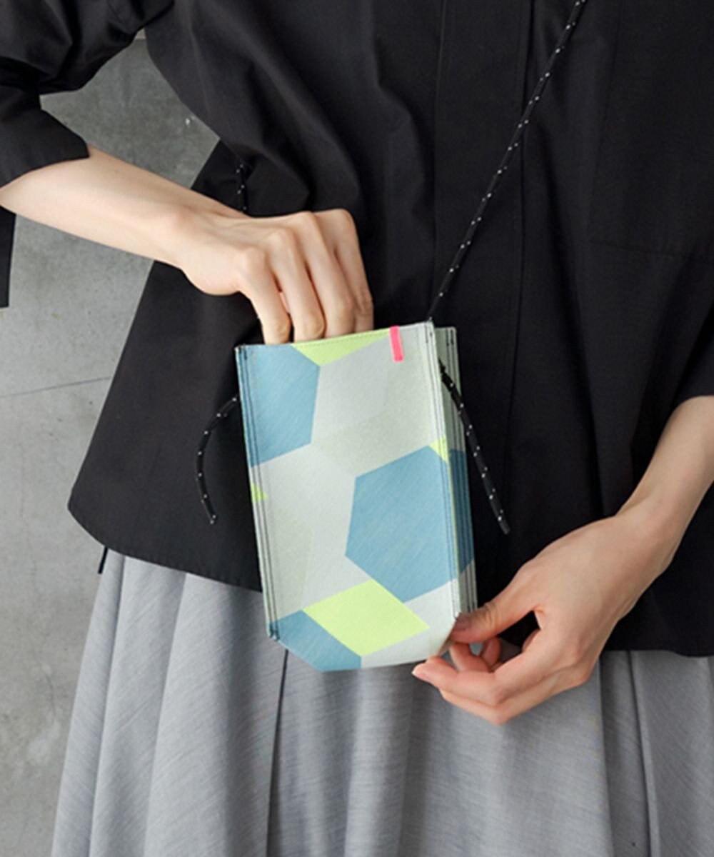 POLS MACHIKOスマホショルダー 