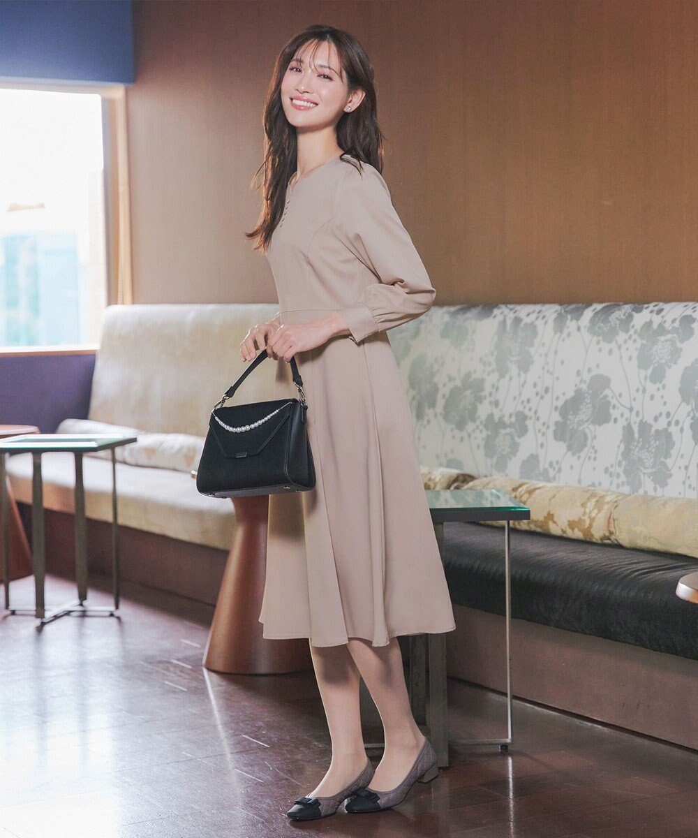 Tiaclasse 【セレモニー・XSサイズ追加・新色追加】ハートネックくるみ釦ワンピース 