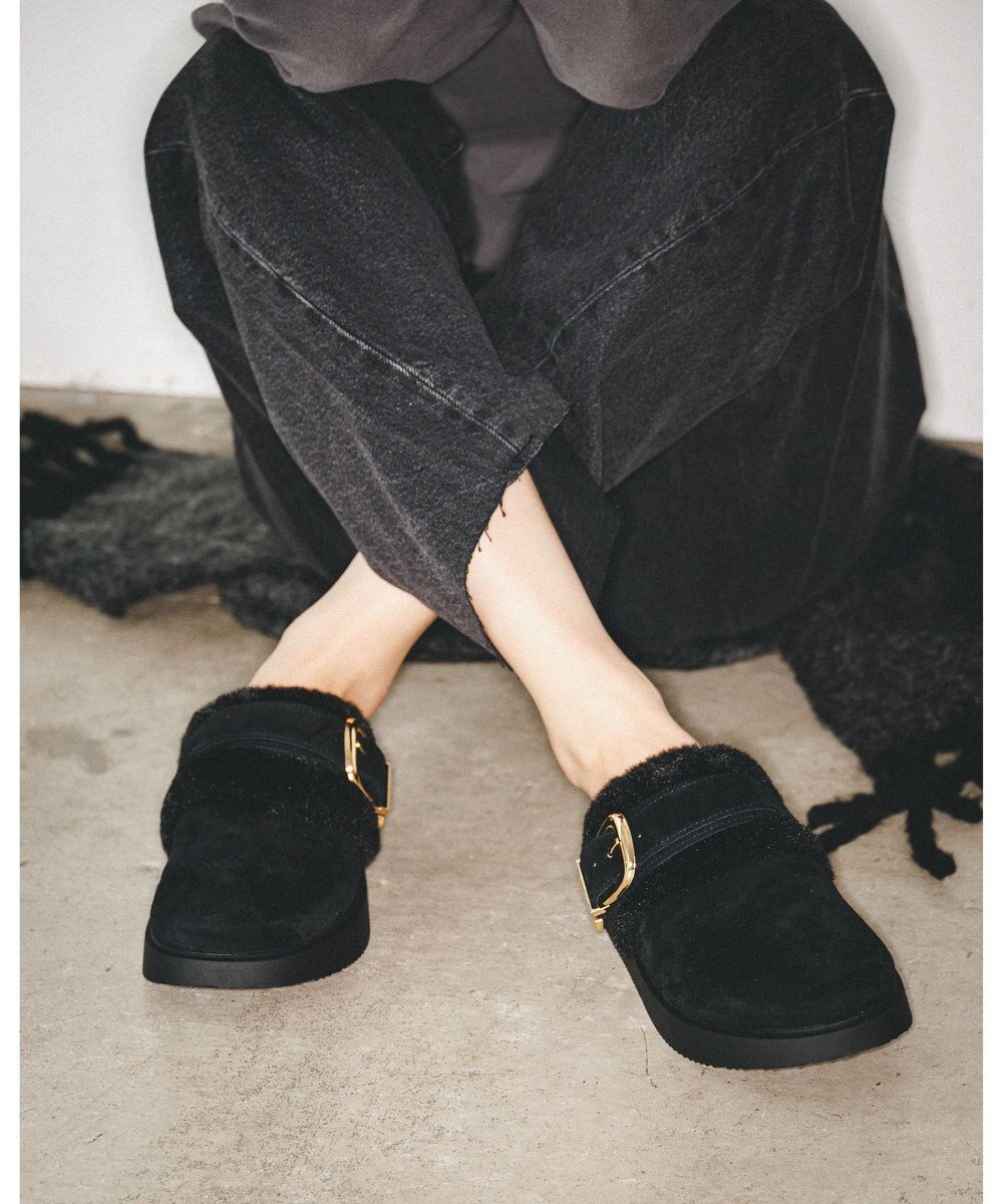 STEVE MADDEN COZY-UP ファーバックルサボ 