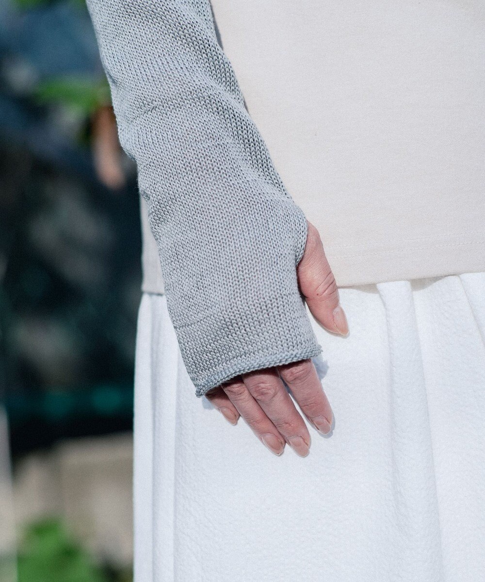 AND WOOL 〈上質な素材と手仕事から生まれた優しいニット〉コットンシルクカシミヤのアームカバー 