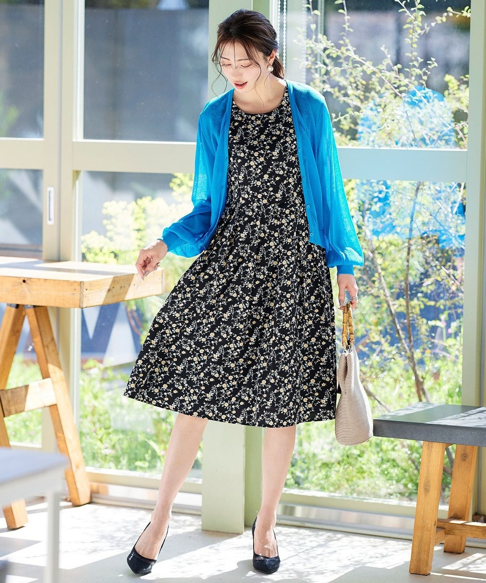 Tiaclasse 【洗える】大人華やかなノースリーブ花柄ワンピース 