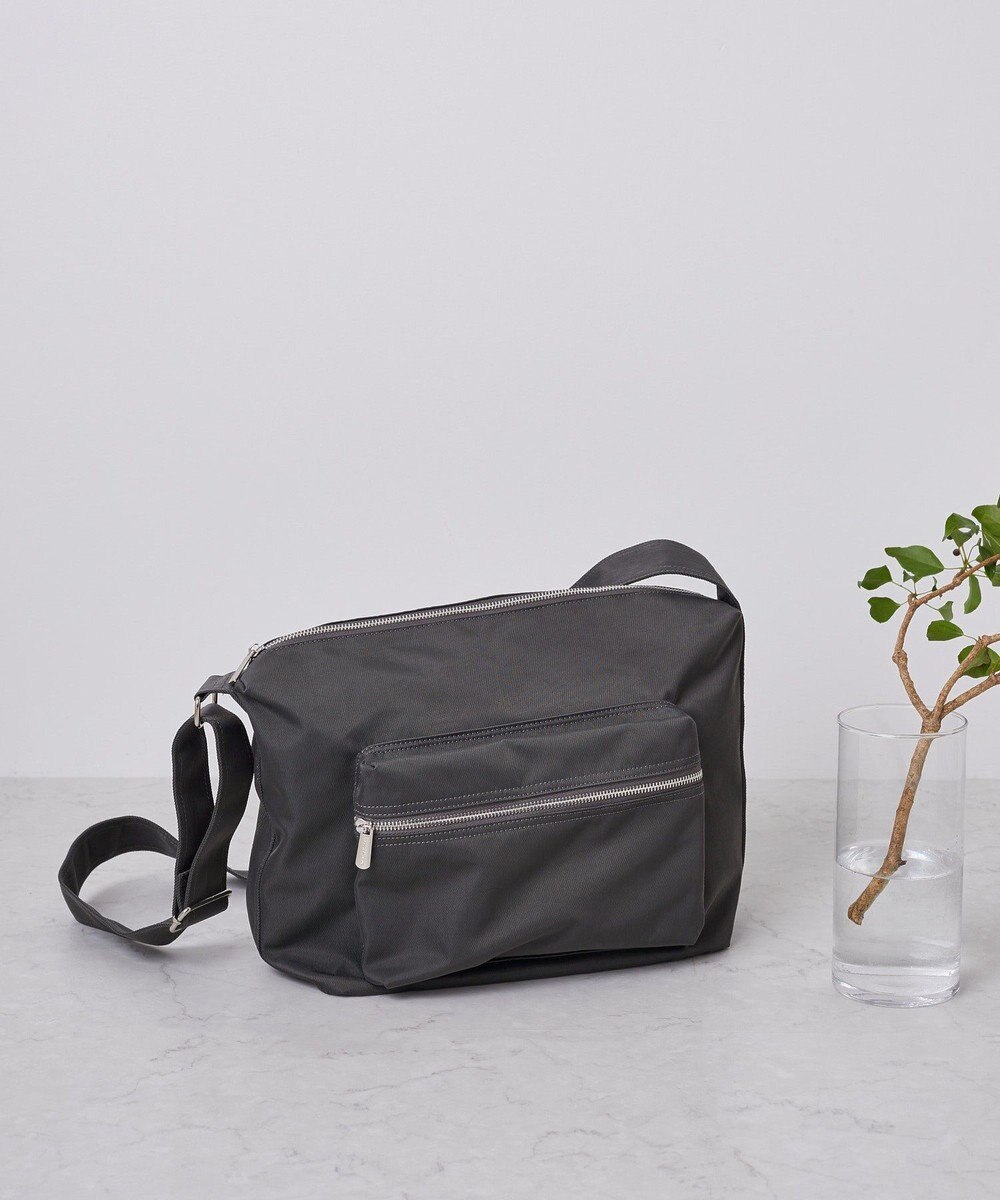 Maison de FLEUR ファスナーショルダーバッグ 