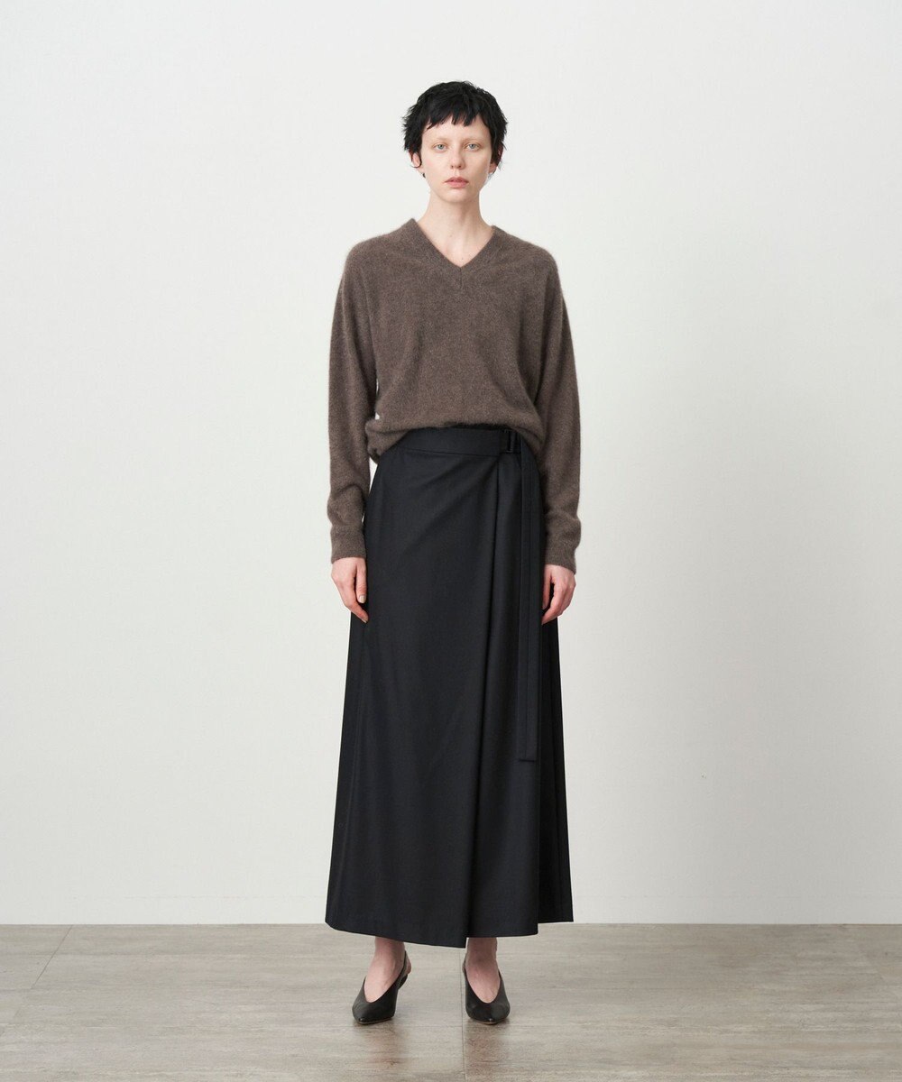 ATON ROYAL FUR CASHMERE | Vネックセーター 