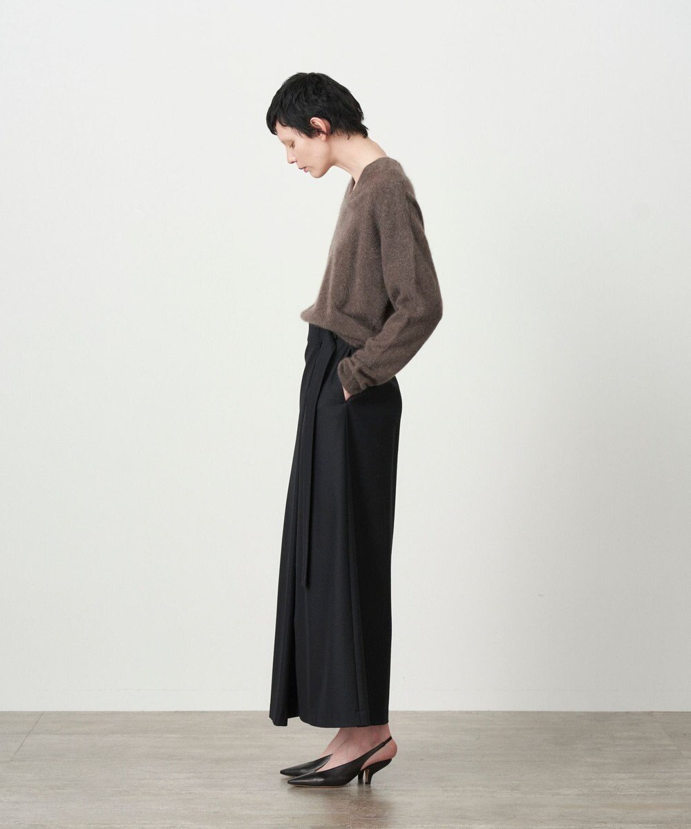 ATON ROYAL FUR CASHMERE | Vネックセーター 