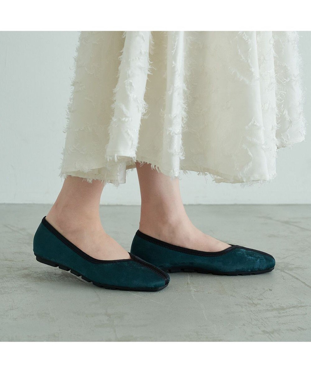 MODE ET JACOMO <carino>スクエアトゥ切り替えデザインフラットパンプス 