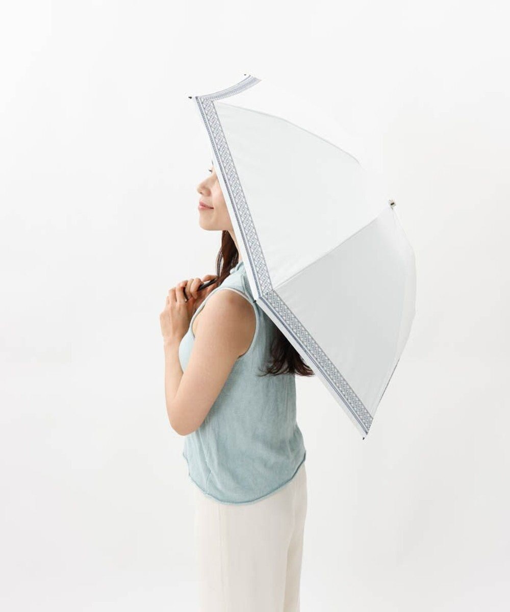 AURORA 【 BLAO（ブラオ）】刺しゅう晴雨兼用傘(折りたたみ傘) 