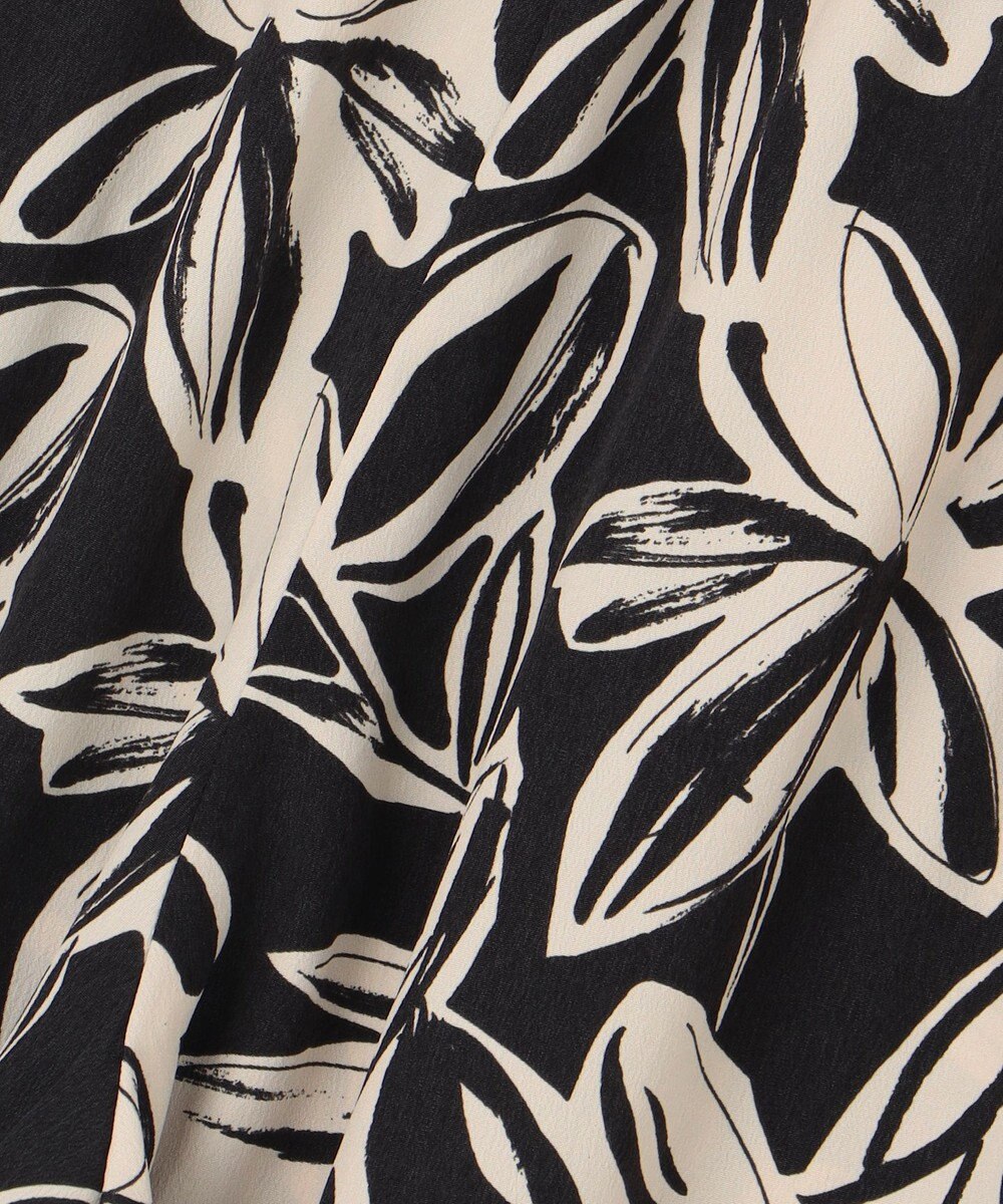 自由区 L 【カタログ掲載・ウエストゴム・洗える】モノトーンフラワープリントワイド パンツ 