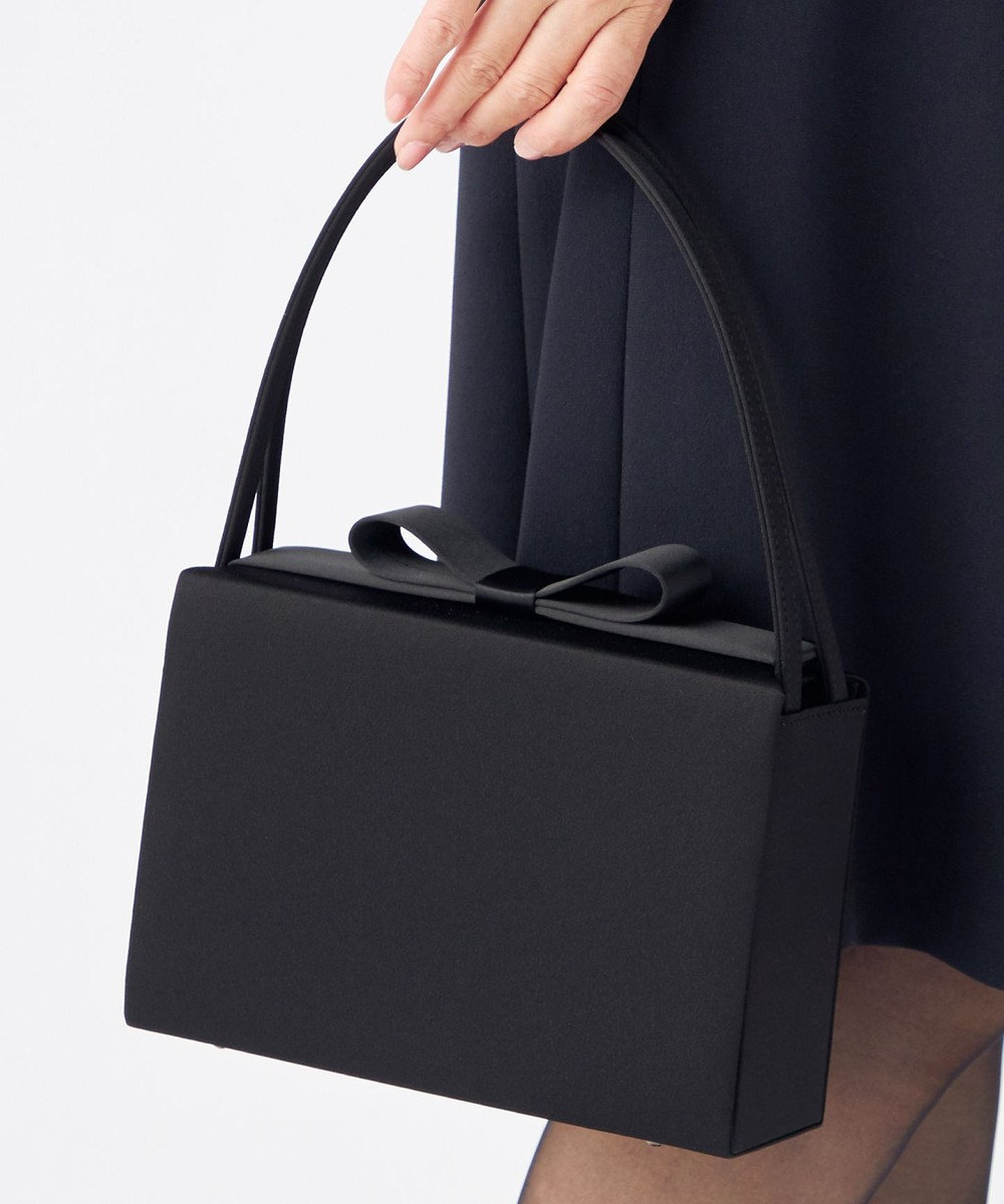 組曲 NOIR インナーマグネット リボンバッグ 