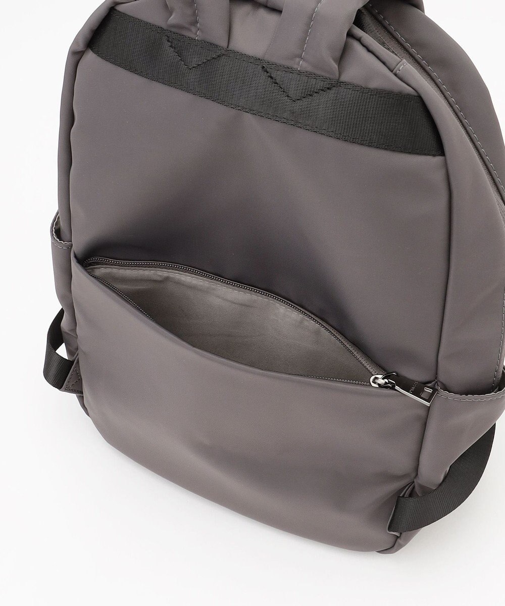 Y'SACCS 【Y’SACCS vous et】フロントファスナーデイパック 