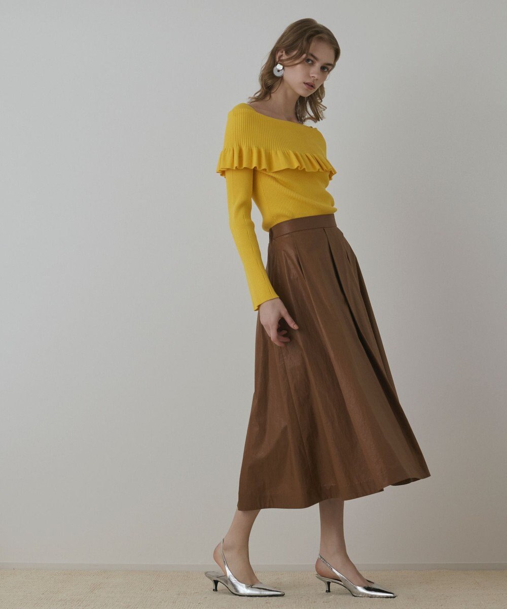 GRACE CONTINENTAL オフショルフリルニットトップ 