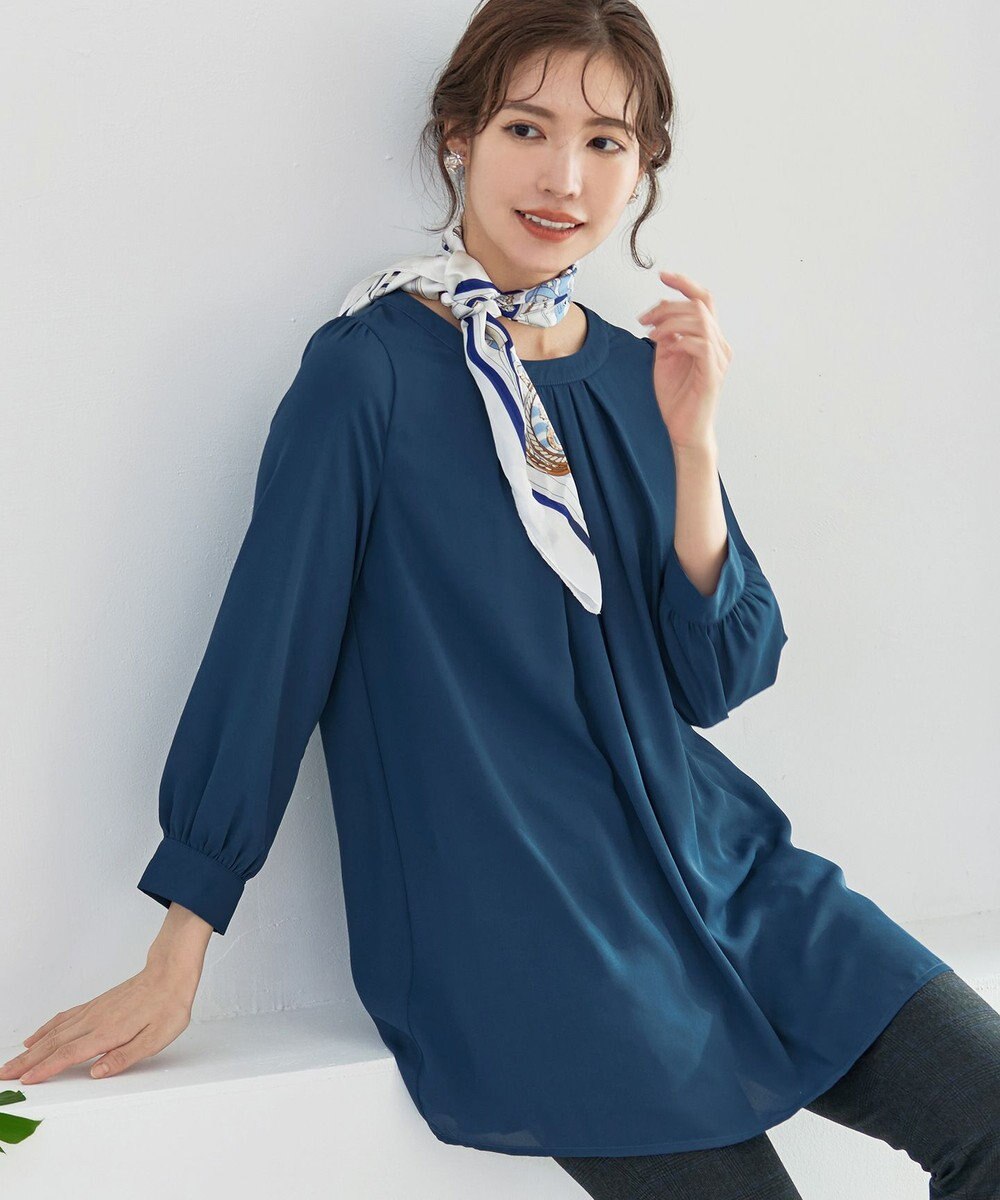 Tiaclasse 【新色追加・洗える】裏起毛ジョーゼット胸元タックチュニックブラウス 