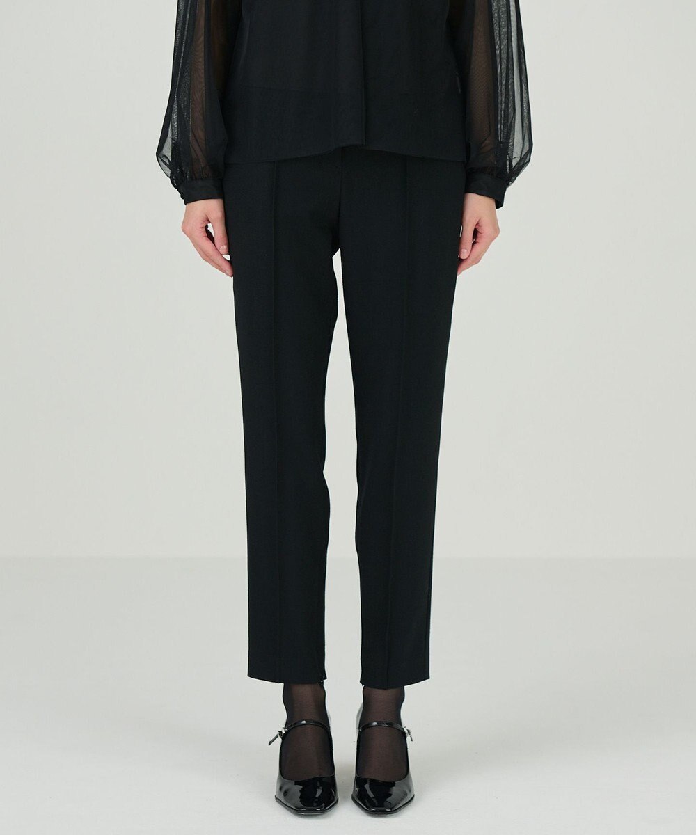 GRACE CONTINENTAL スリムテーパーパンツ 