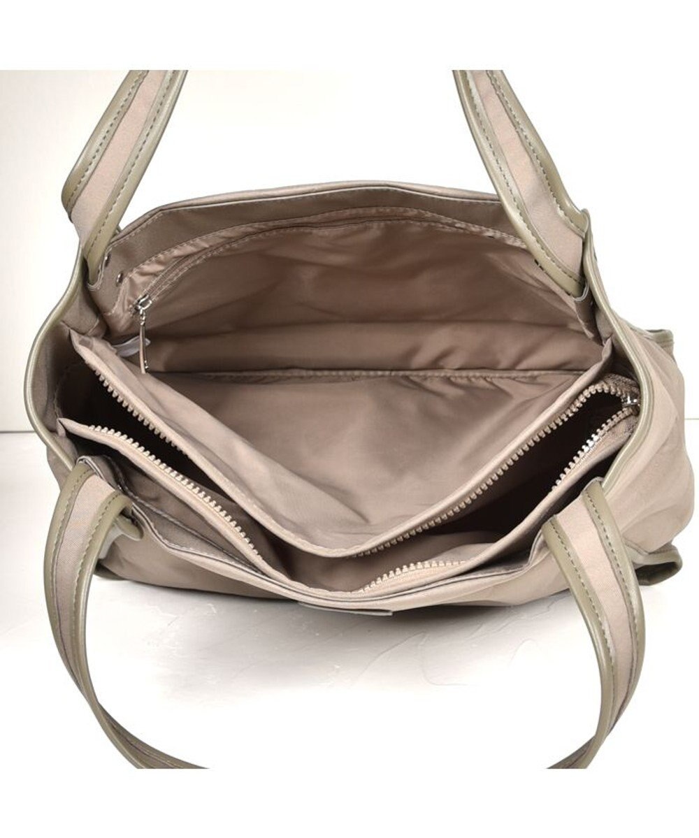 Y'SACCS ヒートエンボス ポルカドットトート Mサイズ 