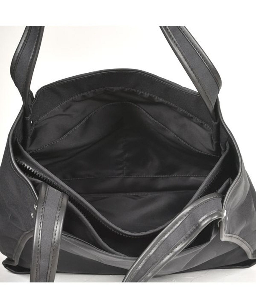 Y'SACCS ヒートエンボス ポルカドットトート Mサイズ 