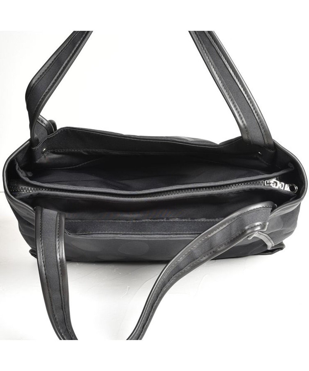 Y'SACCS ヒートエンボス ポルカドットトート Mサイズ 