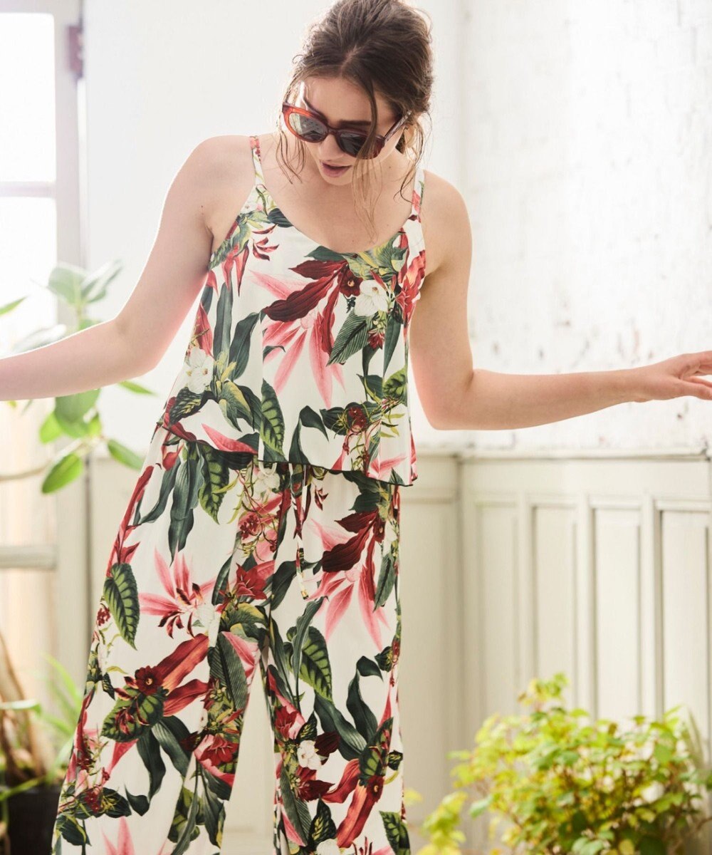 San-ai Resort（三愛水着楽園） 【Coral veil】Lily Garden　ガウチョ 3点セット 13号/15号 