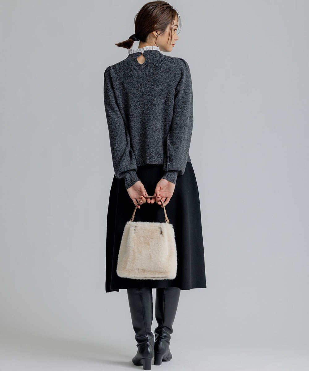 組曲 L 【WEB限定】襟付き片畔ニットプルオーバー 