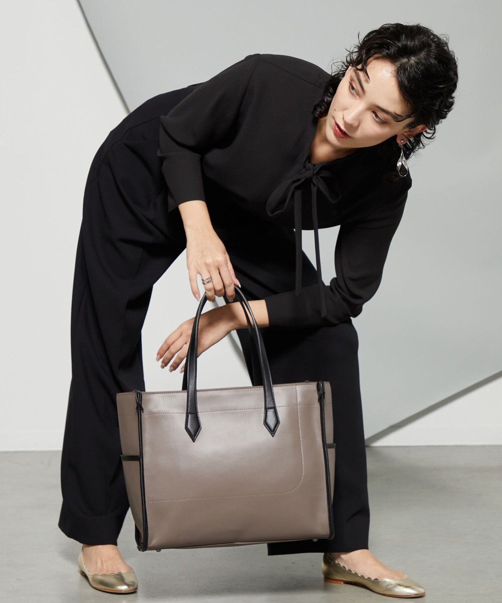 Y'SACCS リサイクルレザー　バインダーA4トートバッグ 