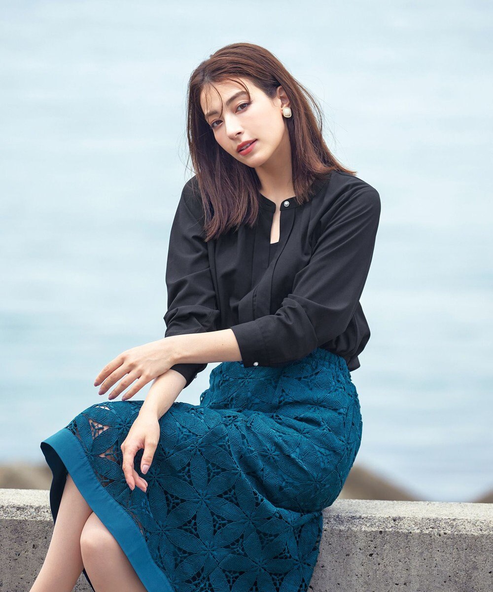 Tiaclasse L 【新色追加・洗える】バンドカラー2WAYタックブラウス 