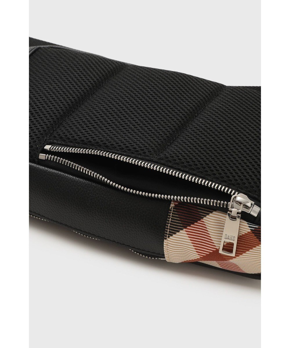 DAKS レザー×ハウスチェックディテール フラップショルダーバッグ 