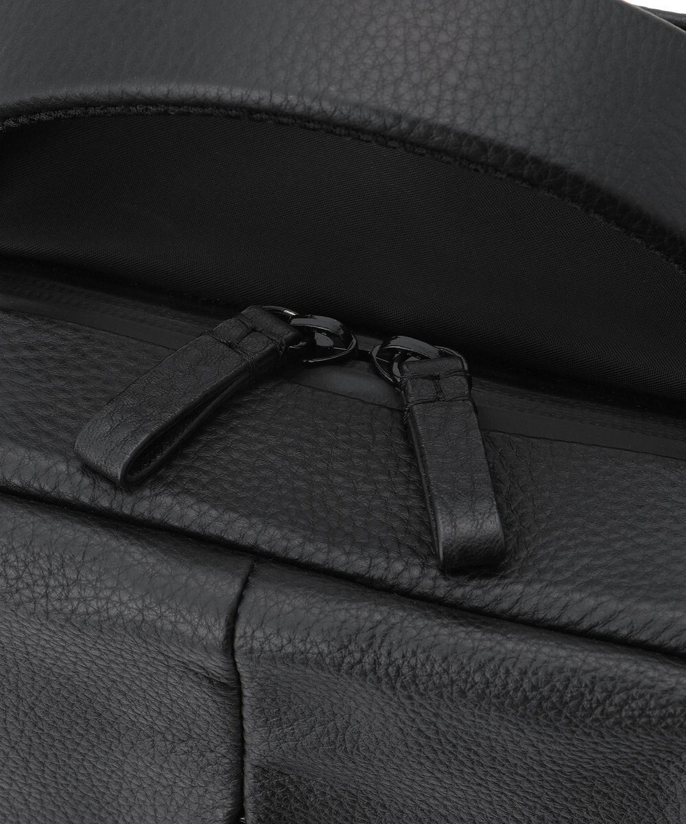 Y'SACCS 【MADE IN JAPAN】　WELLBA　人間工学バックパック　Mサイズ 