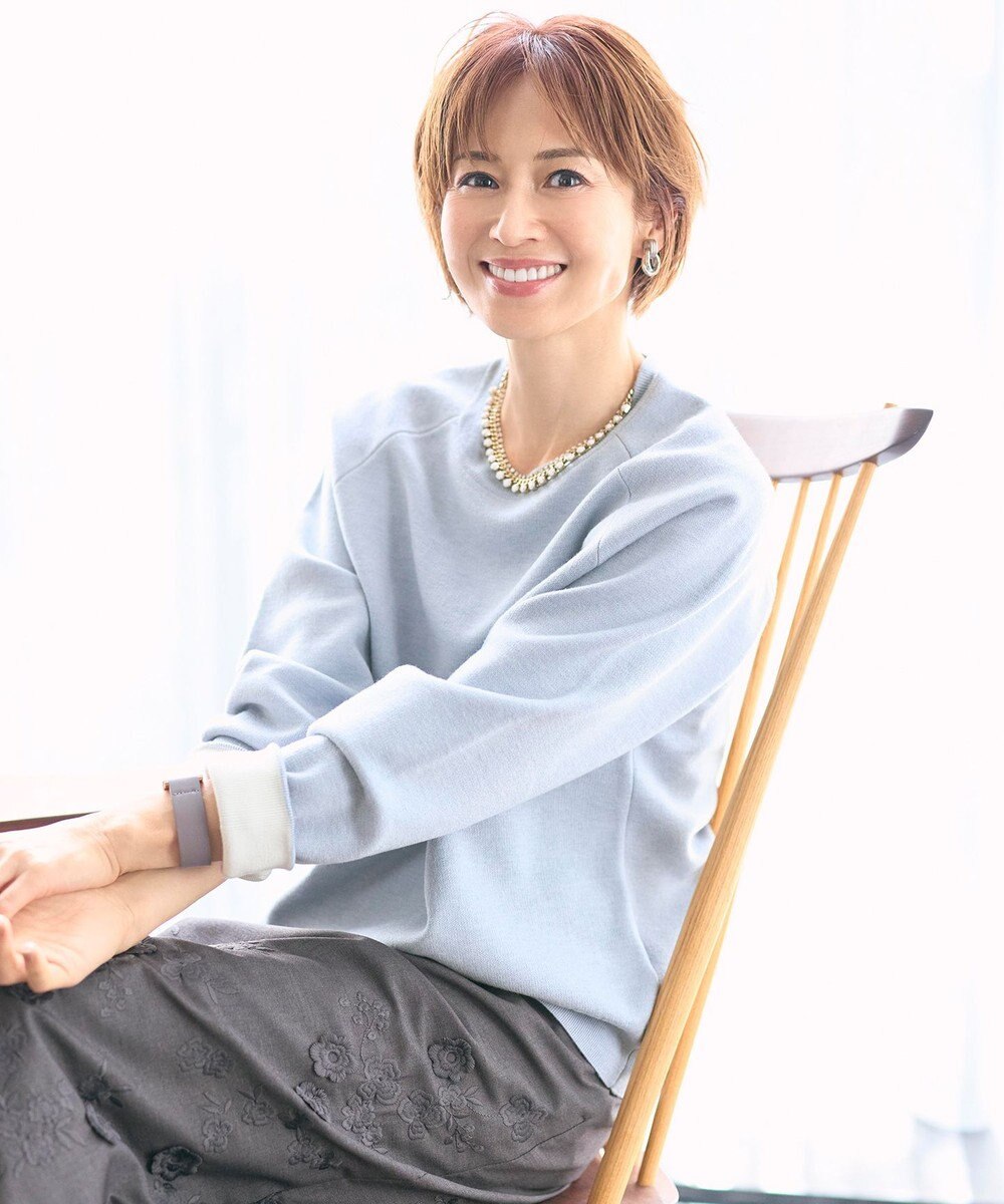 自由区 【カタログ掲載】スムージーラグランスリーブ ニット 