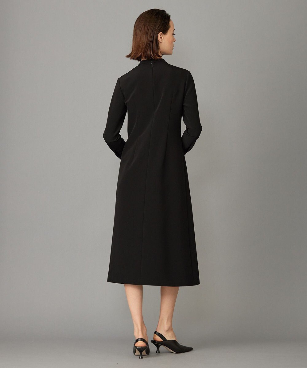 ICB 【洗える・ブラックフォーマル】 TaPeダブルクロス フレアワンピース 