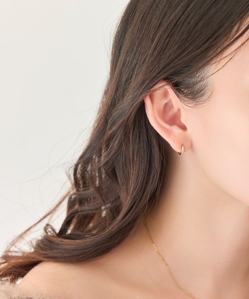 Phoebe 【数量限定】クロスネックレス&ビジューフートピアスセット/BOX&ショッパー付き 