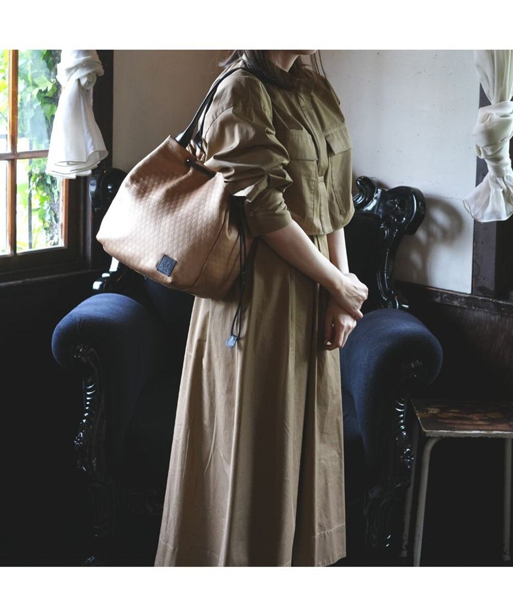 Regalo Felice 【形が変えられる / 大容量】巾着トート / REGALO 