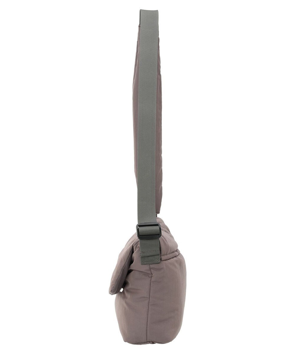 Green Parks ・パフィフラップバッグ 