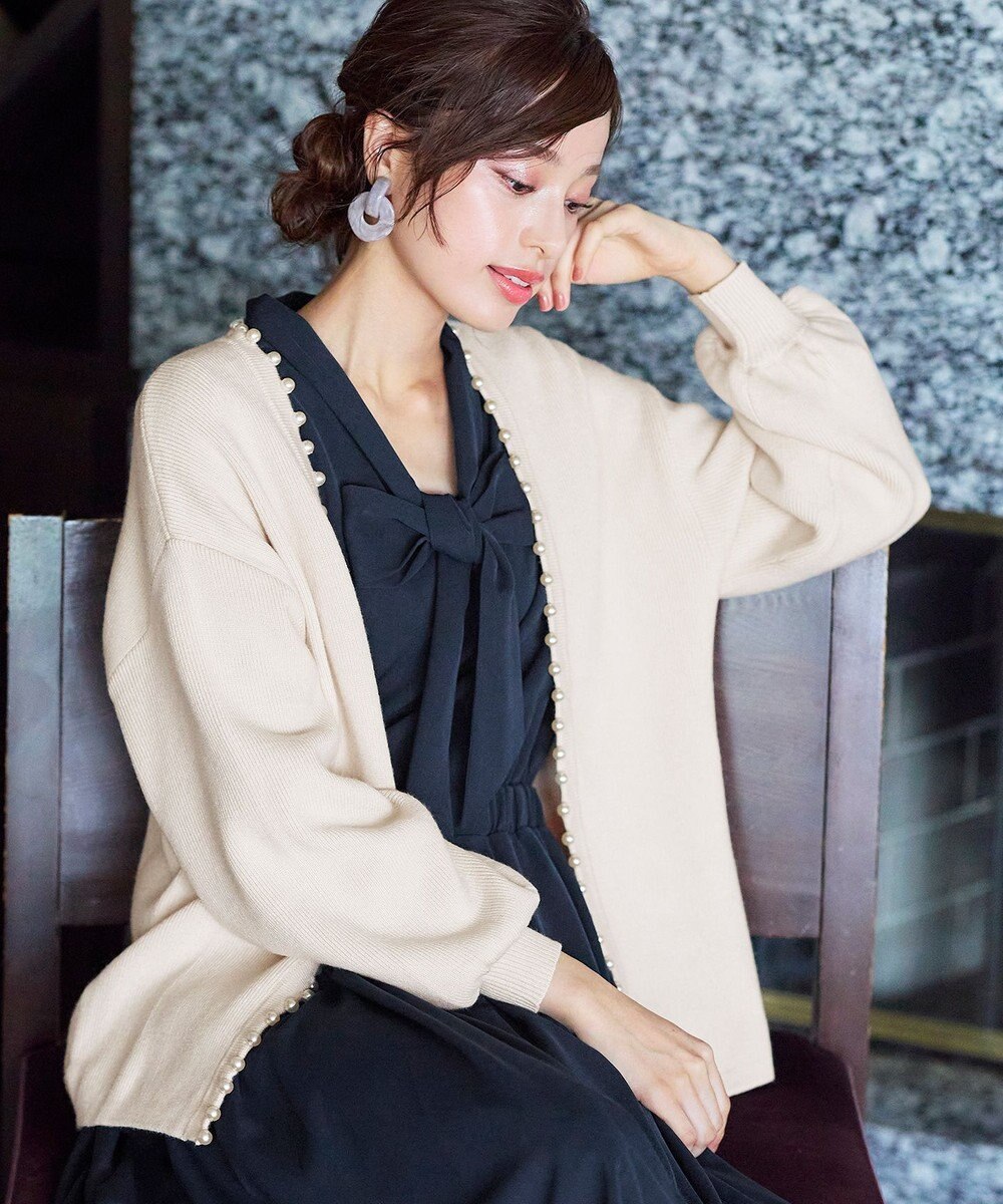 Tiaclasse L 【洗える】パール付きパフスリーブカーディガン 