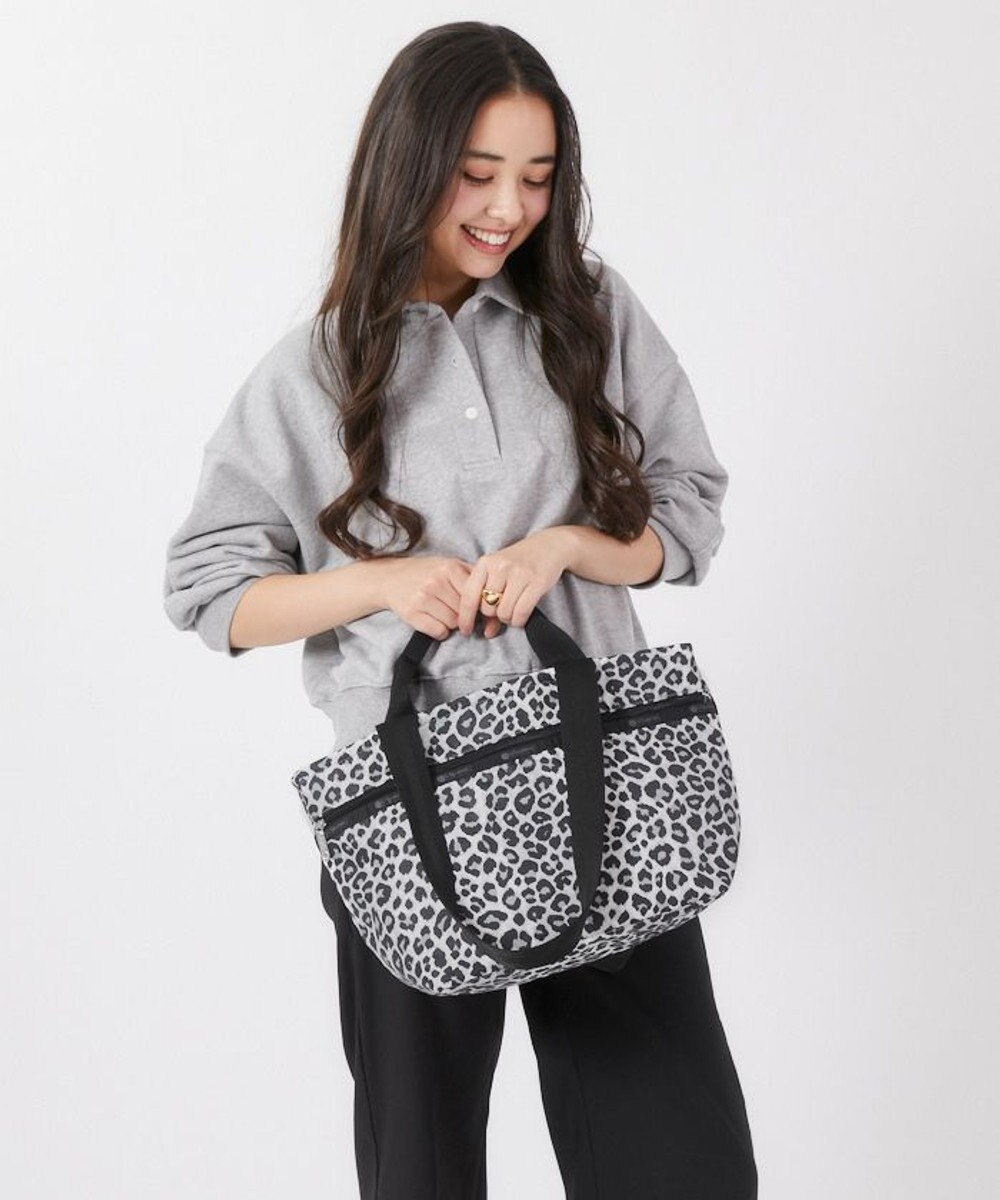 LeSportsac TWO HANDLE ZIP TOTE/ニュートラルレオパード 