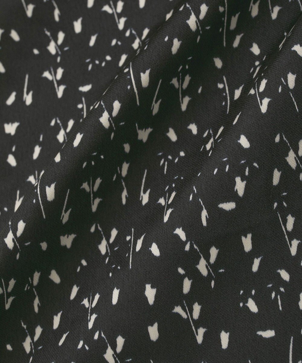 Green Parks すっきり見えシルエットサテンナロースカート 