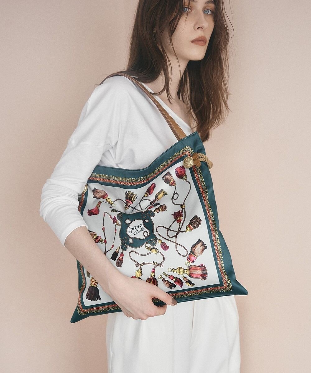 TOPKAPI 【TREASURE TOPKAPI】マイルドサテン スカーフ柄 トートバッグ 