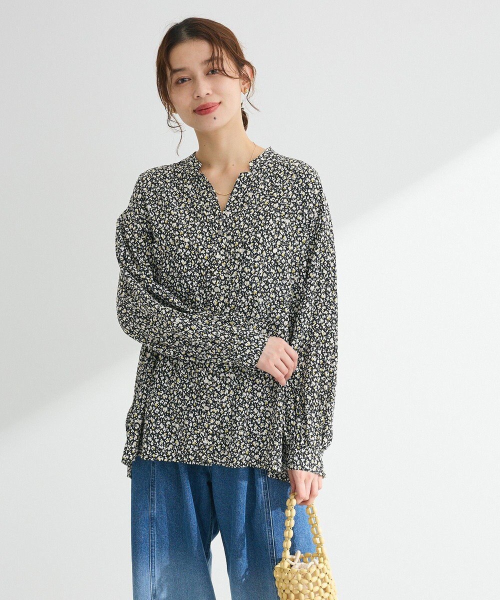 Green Parks サラフレブラウス（柄） 