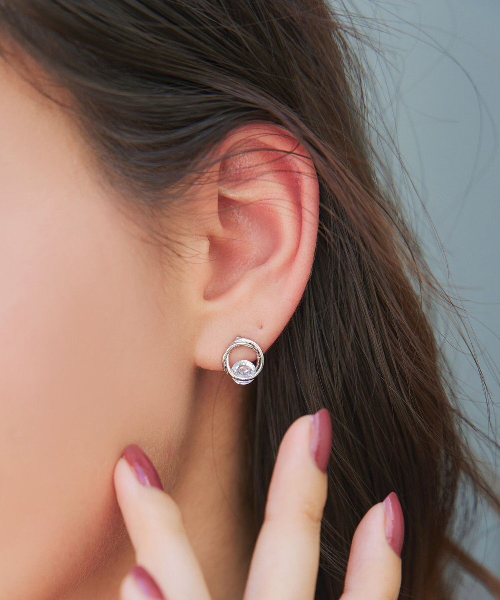 Tiaclasse 【金属アレルギー対応】ラウンドプットストーンピアス 