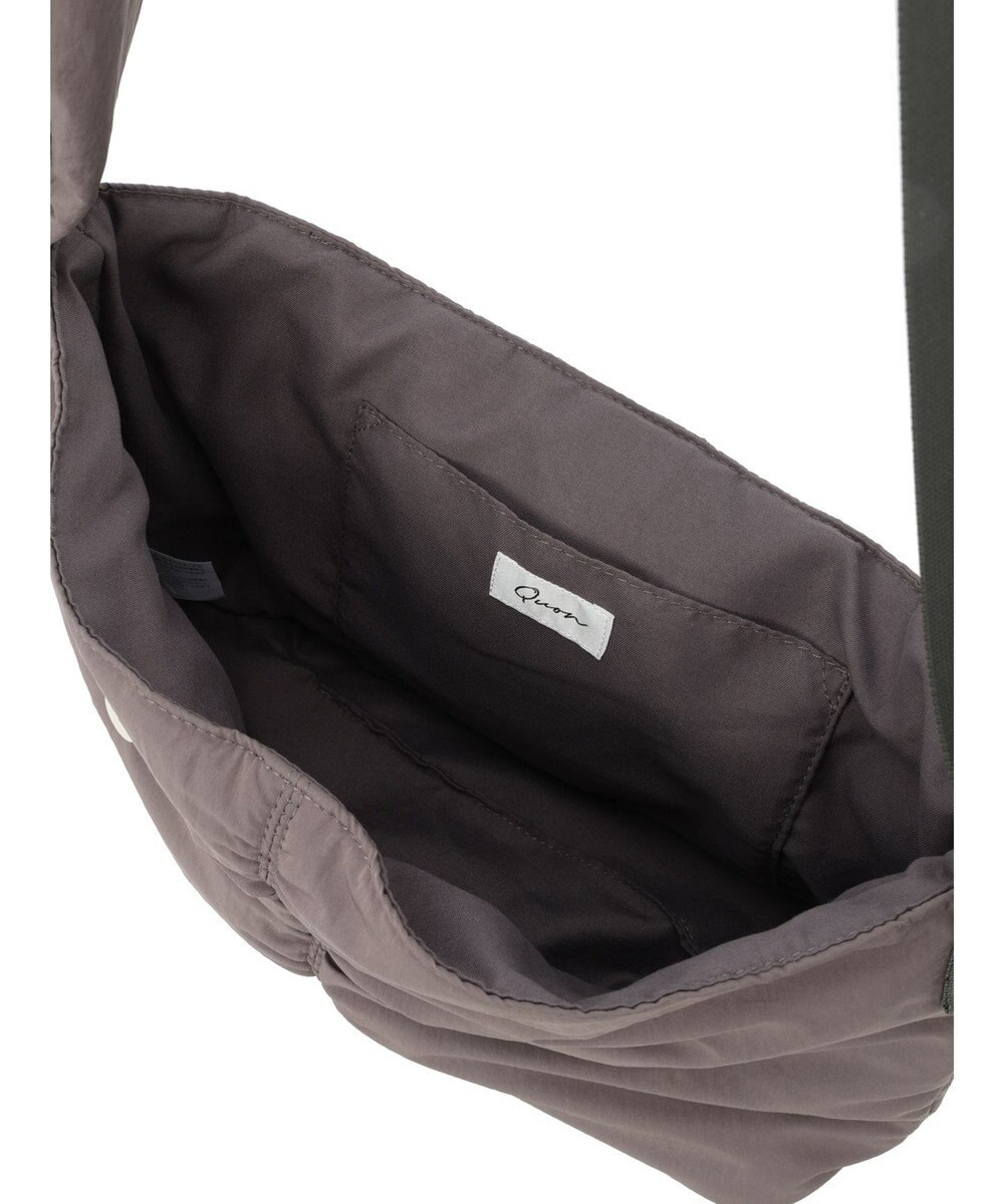 Green Parks ・パフィフラップバッグ 