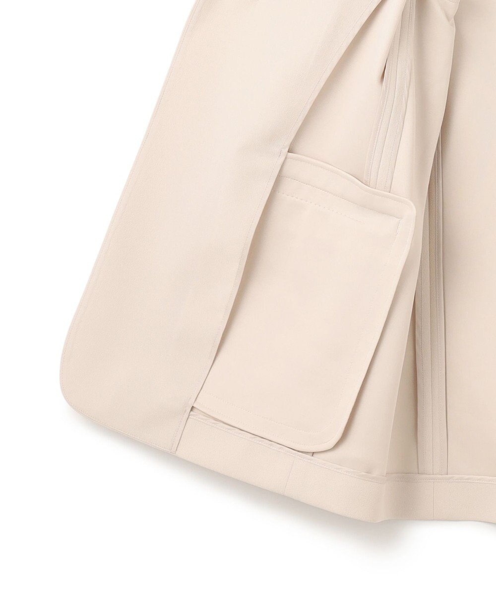 UNFILO BEAUTY MOVE ボタン付き ノーカラージャケット 