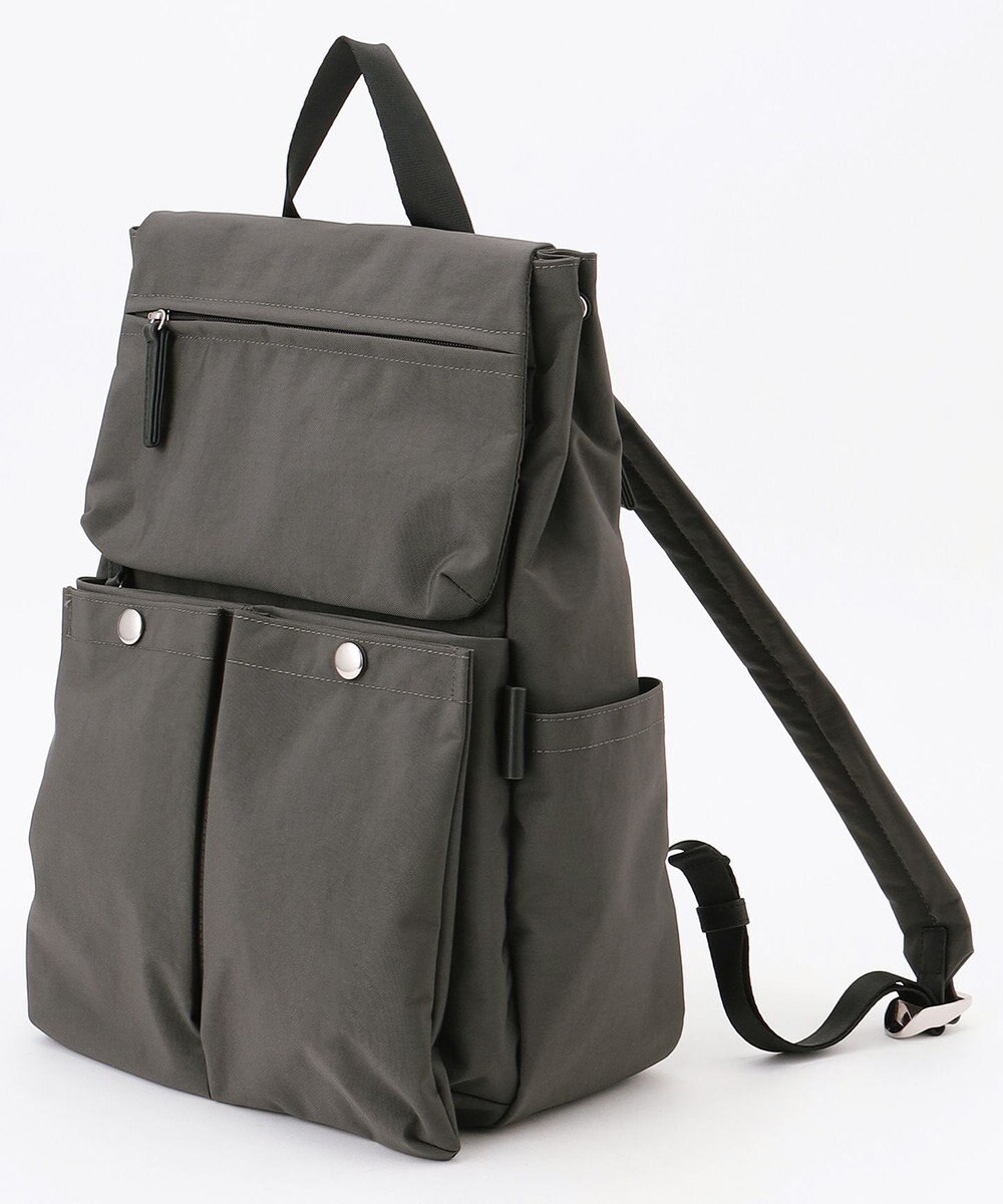 Y'SACCS 【ムック本掲載】クリンクルナイロン　ダブルポケットリュック 