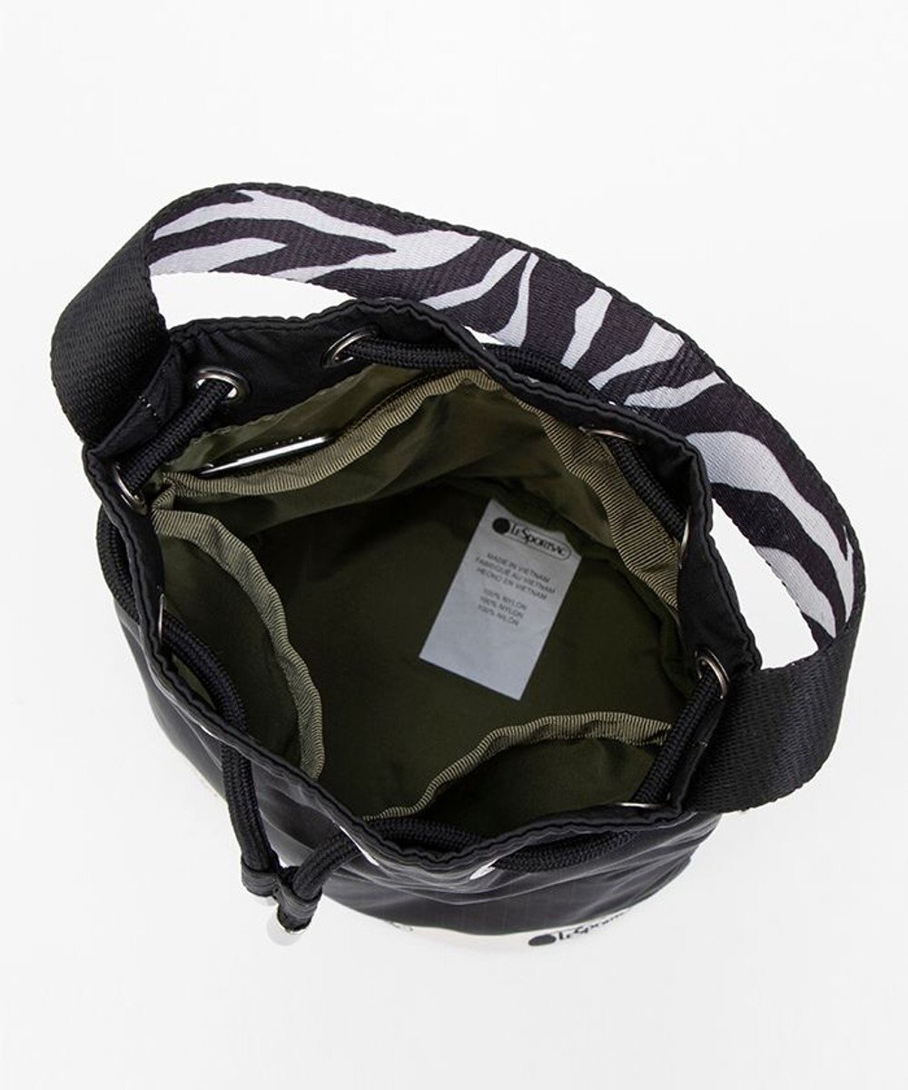 LeSportsac DRAWSTRING BUCKET XBODY/ノワールゼブラ 